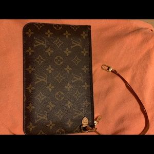 Authentic Louis Vuitton Pochette